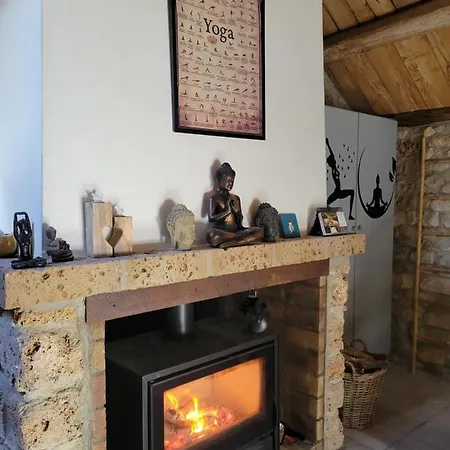 Holiday home Maison Des Biches