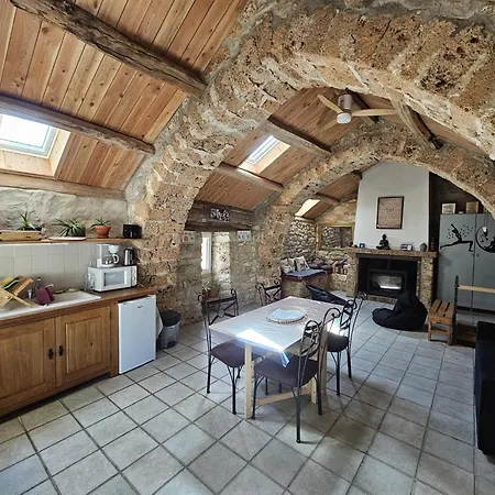 Hébergement de vacances Maison Des Biches *